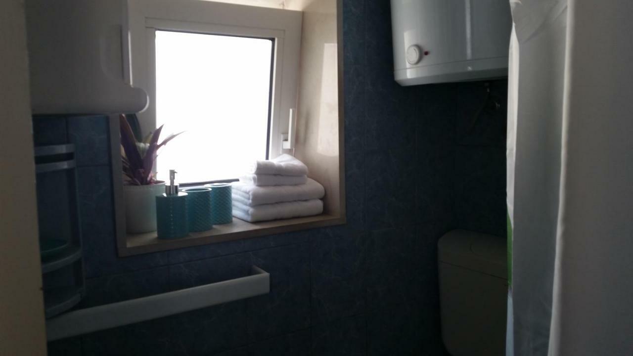 Ferienwohnung Dvor Ana Kaštela Exterior foto