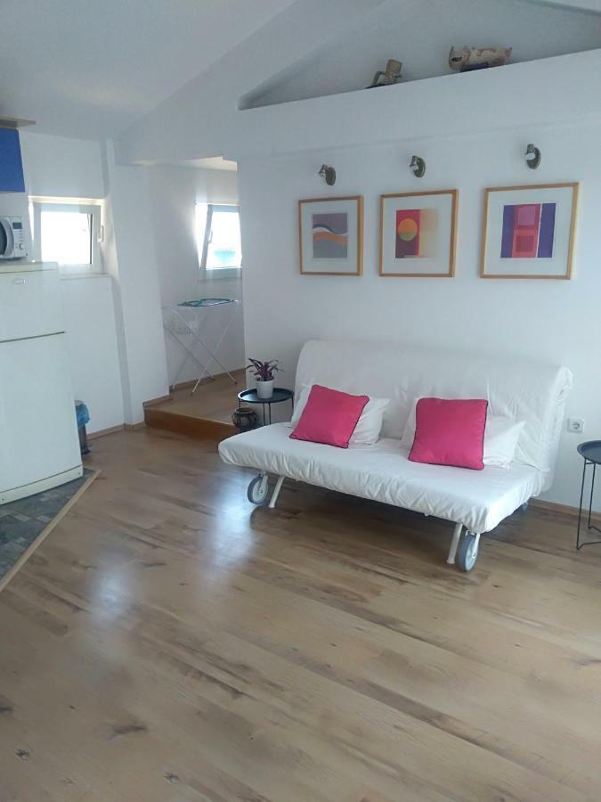 Ferienwohnung Dvor Ana Kaštela Exterior foto