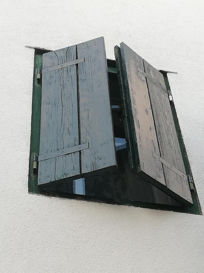 Ferienwohnung Dvor Ana Kaštela Exterior foto